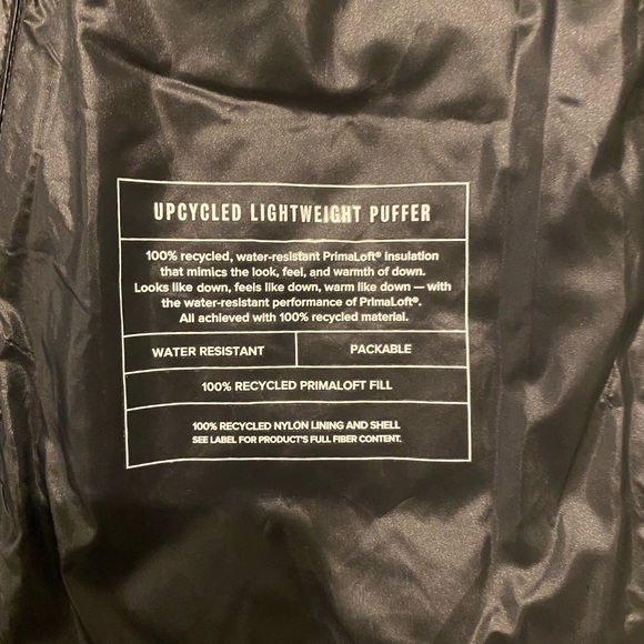 ✨Gap (NWOT) Lightweight Puffer Jacket Size XS✨ - Picture 11 of 13